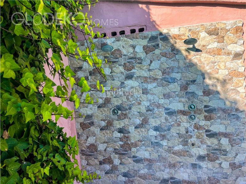 Foto d6e184b3-3d3a-4cf0-88c3-6931ceac58f9. Chalet with parking in Monte y Mar Santa Pola