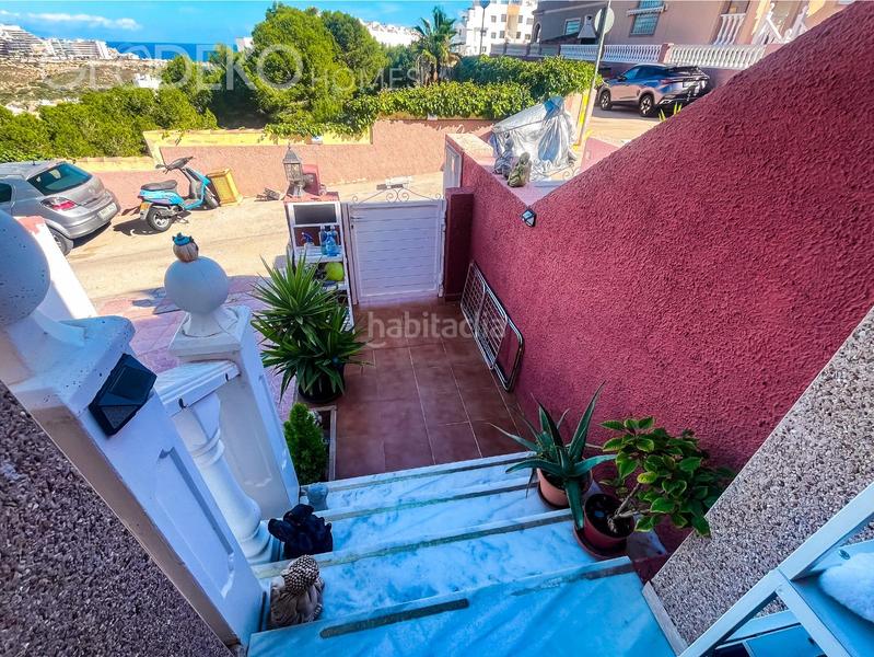 Foto eae09013-e9cb-4b22-8586-3e472b8e4ab0. Chalet with parking in Monte y Mar Santa Pola