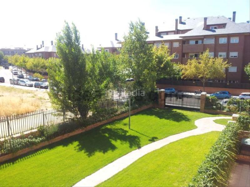 Foto 3254034d-1adb-41c9-b17d-88d9b5a63dae. Location appartement dans calle joaquín turina 8 dans Majadahonda