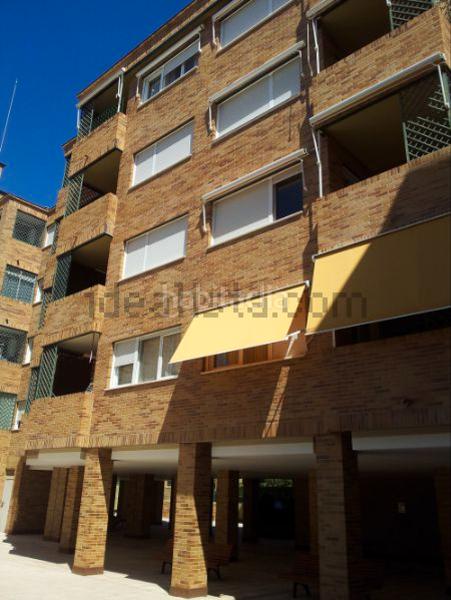 Foto 43b89b09-e190-4049-8685-946ef0ebf2b3. Location appartement dans calle joaquín turina 8 dans Majadahonda