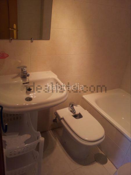 Foto 7892ab20-46e2-4a8e-bc3f-102f76e3c9f2. Location appartement dans calle joaquín turina 8 dans Majadahonda