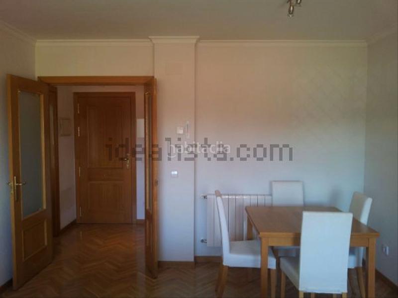 Foto dcfa43a0-1aee-4607-bf93-ca55824cfcc6. Location appartement dans calle joaquín turina 8 dans Majadahonda