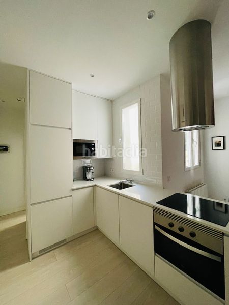 Foto 8e8b2857-4457-4013-932d-965df50ea627. Flat with heating in Fuente del Berro Madrid