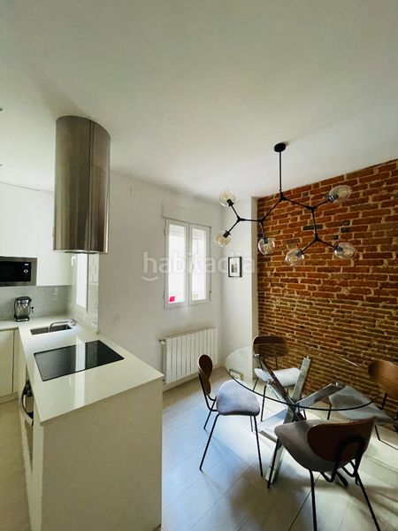 Foto b52572ff-6156-4bd6-a8a8-07b1ffecd6fb. Flat with heating in Fuente del Berro Madrid