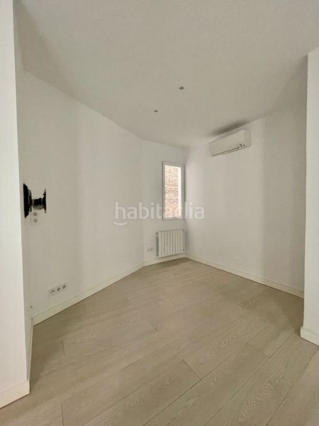 Foto bde42d87-e5a4-4d53-ab37-f77f6892f33d. Flat with heating in Fuente del Berro Madrid