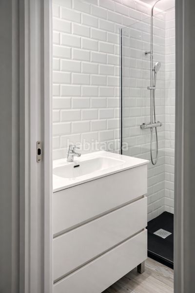 Foto 98d2ce9a-1444-4e74-8ca9-703ca31b717a. Pis a paseo de los perales 62 a Puerta del Ángel Madrid