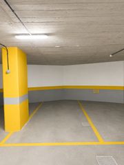 Alquiler Parking coche en Calle de viriato 41. Plaza de garaje en chamber�