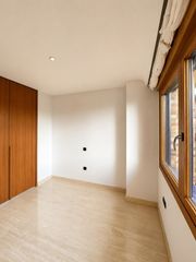 Miete Etagenwohnung  Calle de la sierra de pajarejo. Alquiler de habitación en calle de la sierra de pajarejo