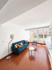 Lloguer Pis a Calle de fernández de la hoz 57. Vivienda singular con cocina equipada y un diseño lleno de perso