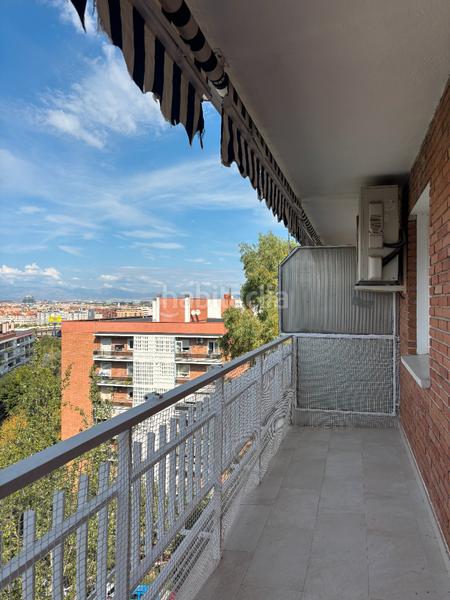 Foto 5a6d1e07-6e80-4fc3-88d2-c6e37c0d2681. Lloguer apartament a calle de santa susana 26 a Pinar del Rey Madrid