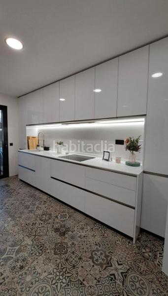 Foto 5b01ac67-db1f-4b05-a45a-30d693b7352b. Apartamento  moderno con vistas panorámicas al mar en mirador en Estepona