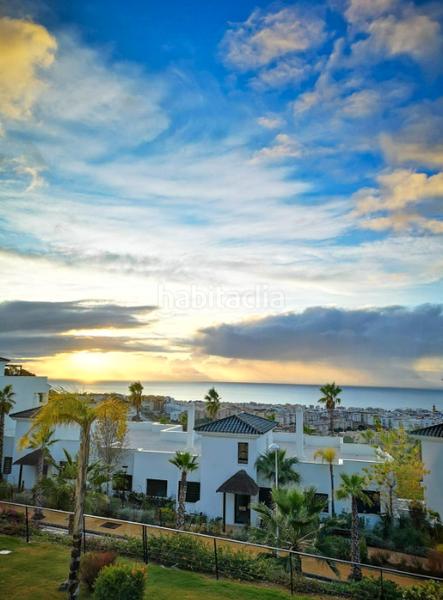 Foto 8cc337f3-0c53-41ab-988e-3b0259316861. Apartamento  moderno con vistas panorámicas al mar en mirador en Estepona