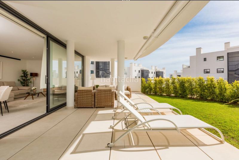 Foto 2e75f4c3-d7eb-47bd-8017-643ab0509bed. Apartamento  de lujo con terraza y jardín privado en el higuerón en Fuengirola
