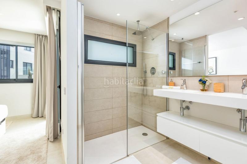 Foto 7818cdc1-9c22-4d36-b211-21c29b9e6592. Apartamento  de lujo con terraza y jardín privado en el higuerón en Fuengirola