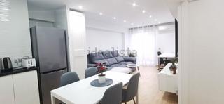 Apartament  Calle piscis. luminoso apartamento con vistas a la montaa en benalmdena!