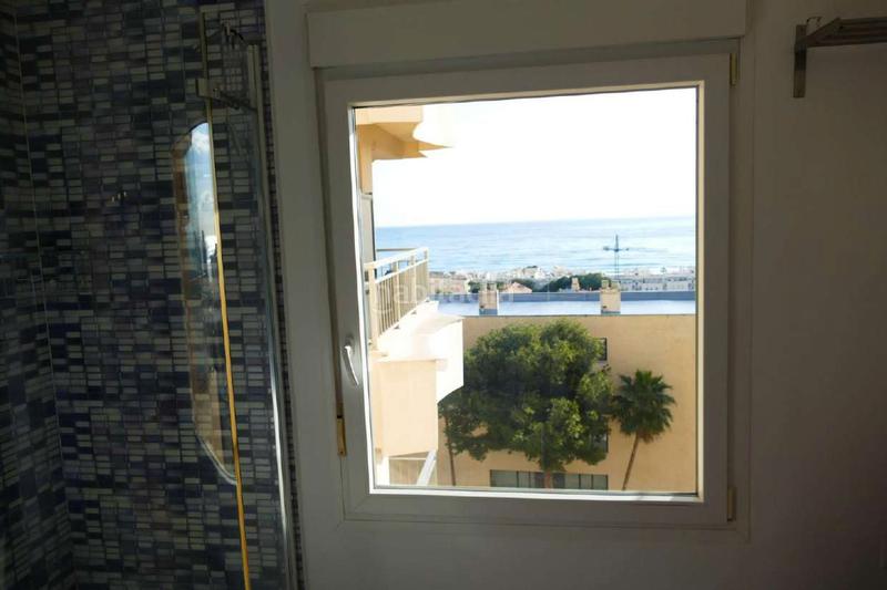 Foto 6fb89ed6-8464-4a3c-987f-763ca232b8fe. Piso ¡oportunidad única de inversión ! en Montemar Torremolinos