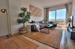 Piso en Riviera del Sol. Apartamento moderno con gran terraza y vistas abiertas
