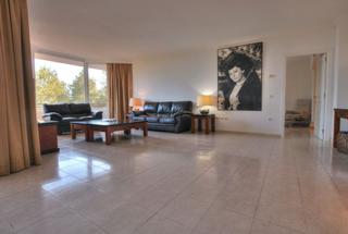 Piso en Riviera del Sol. Amplio apartamento junto al club de golf miraflores