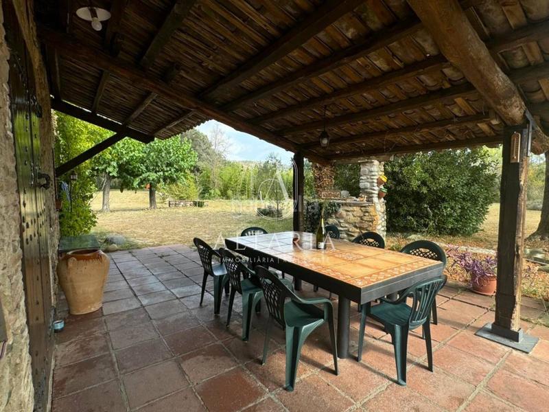 Foto 8f016bbd-27b5-4277-afd8-dc07ddcd96f3. Bauernhof mit heizung parking in Anglès