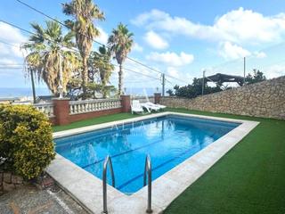 Xalet a Santa Susanna. Chalet con vistas al mar en santa susanna