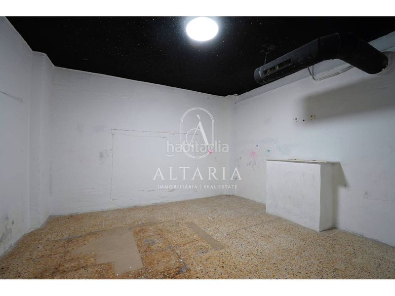 Foto 02a7ac39-2647-4e26-87ac-d85474956b30. Local comercial a Els Pins Blanes