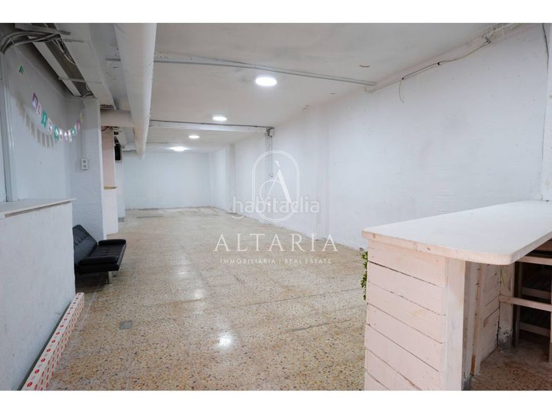 Foto 7d5a6ff4-7ea7-49ce-a254-17896432192e. Local comercial a Els Pins Blanes