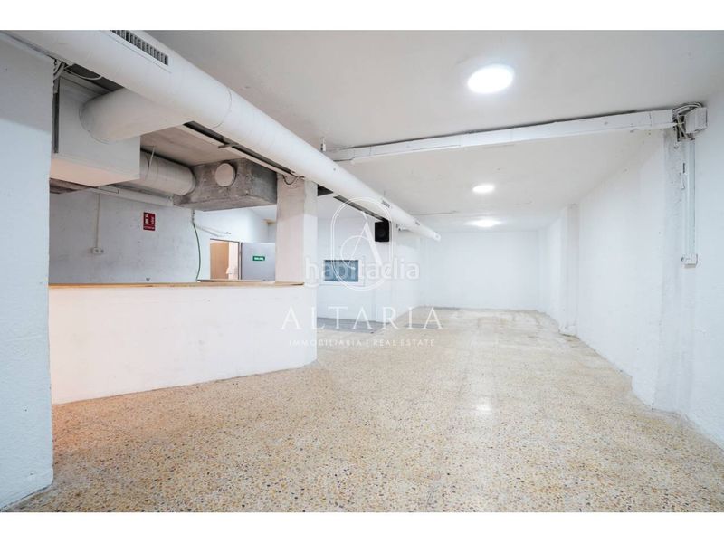 Foto c4265158-8410-453a-bf2d-2c0cafe0aa98. Local comercial a Els Pins Blanes