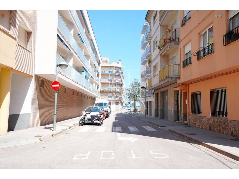 Foto f3ebd9d3-db81-4f20-ad8c-e55d6fd081f1. Local comercial a Els Pins Blanes