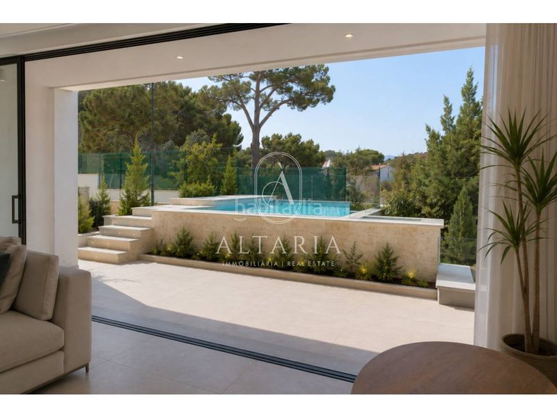 Foto 9fadf9e8-f73d-40b6-aa8a-4a4d6d196e5f. Casa amb piscina a Lloret Blau - La Creu de Lloret Lloret de Mar