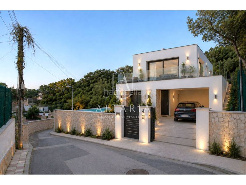Foto d46cda99-d971-49c9-ae81-d4283ff72279. Casa amb piscina a Lloret Blau - La Creu de Lloret Lloret de Mar