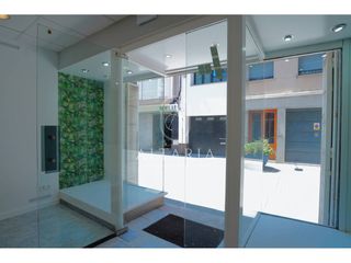 Local Comercial en Calle Mar