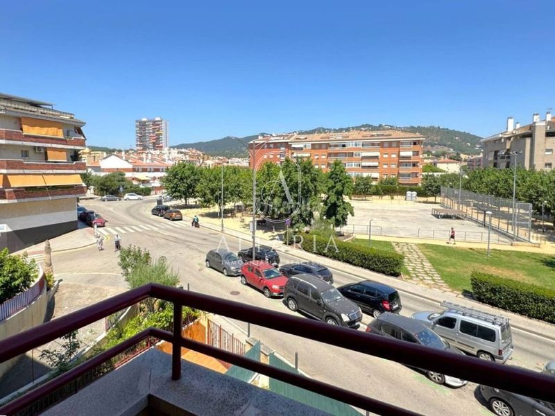 Foto 1d0dbfa8-bdd1-4975-b6eb-ea3e155a9e1b. Pis amb calefacció aparcament piscina a Poblenou Pineda de Mar