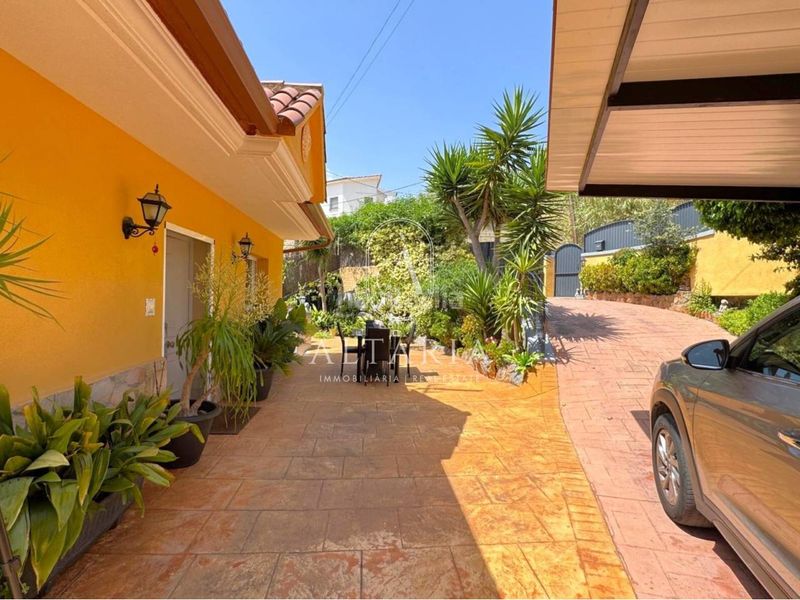 Foto 9fe8cf96-2882-4036-9f0a-9598d52bbf19. Chalet con riscaldamento piscina in Santa Susanna