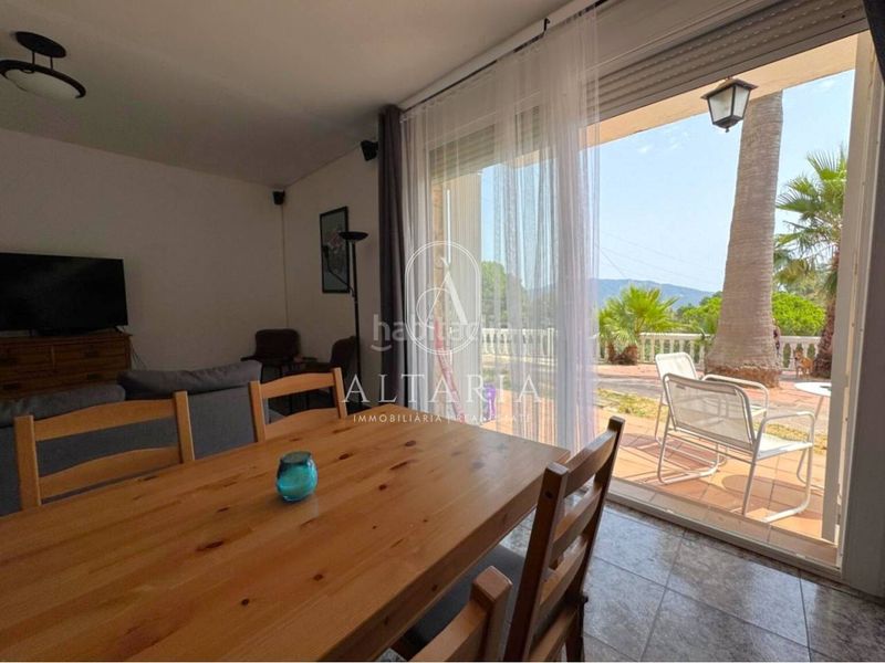 Foto 2ff95075-d601-4ff6-95da-e404851f58e9. Casa amb piscina a Serra Brava Lloret de Mar