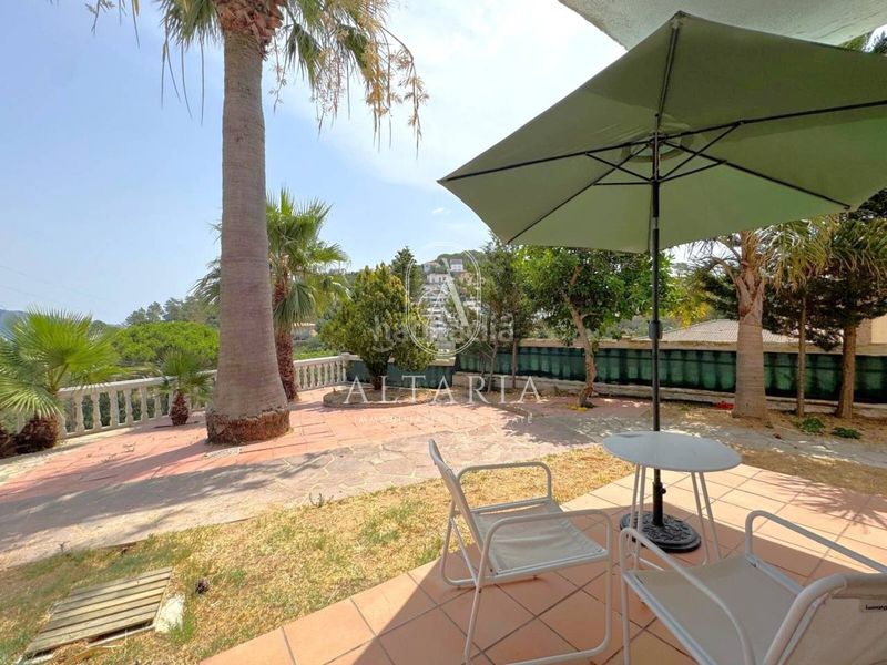 Foto 7bc12e10-4447-4e6c-af97-48a55778c058. Casa amb piscina a Serra Brava Lloret de Mar
