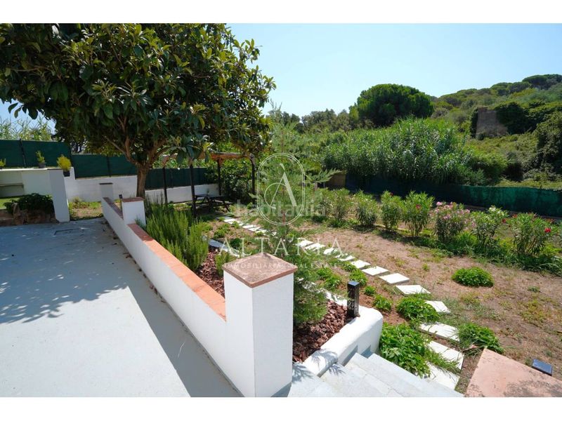 Foto 4d128aad-4e6a-443e-a931-2f81d102c2c4. Casa amb aparcament piscina a Sant Pol Sant Feliu de Guíxols