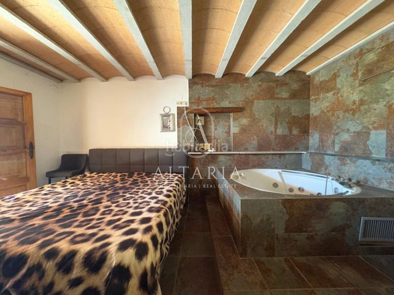 Foto 8940270e-3a31-43ff-8d62-2f32bfab9614. Casa amb aparcament piscina a Sant Pere Tordera