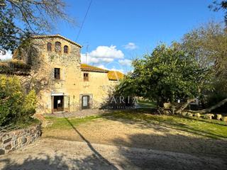 Masia a Mas Altaba - El Mol. Masa con licencia de restaurante en finca de 5 hectreas
