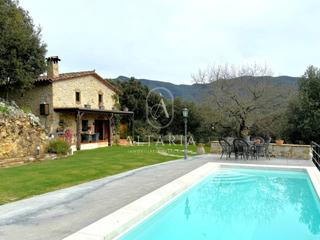 Masia  Girona. Exclusiva masía catalana a 15 minutos de gerona, en sant martí d