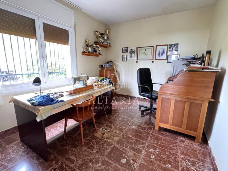 Foto 3d19b511-fded-445a-94e3-a80bcc127894. Casa amb aparcament piscina a Urbanitzacions Mataró