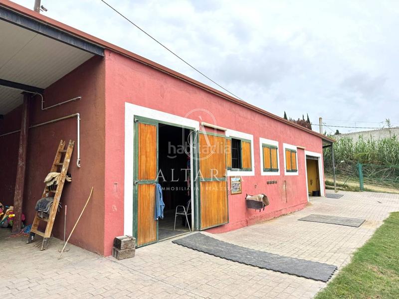 Foto d0d66de1-05ed-4317-a60b-8a9d00b5792c. Casa amb aparcament piscina a Urbanitzacions Mataró