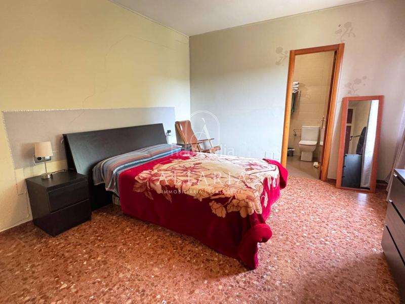 Foto eaf39469-f9c4-4b3f-bbb0-1fd57c40be0b. Casa amb aparcament piscina a Urbanitzacions Mataró