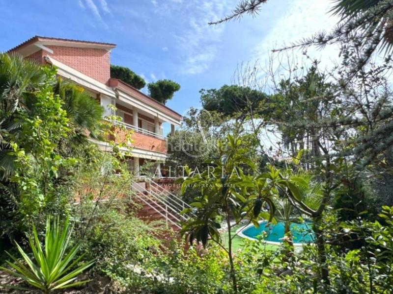 Foto 659746b7-99a8-44bb-9bf0-fd8c35970c67. Chalet con riscaldamento parcheggio piscina in Arenys de Munt