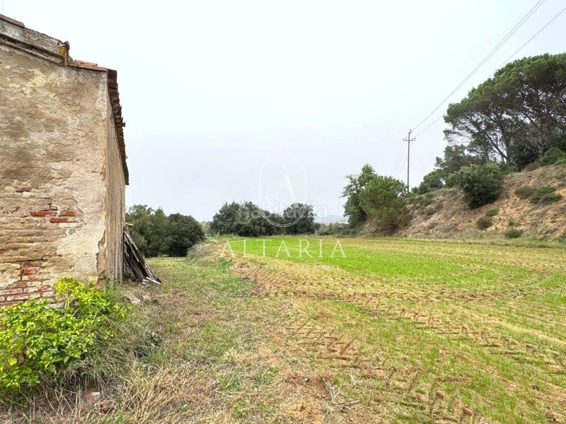 Foto 4f1da784-5212-444b-bece-38f5d952def0. Casale con parcheggio in Tordera Tordera