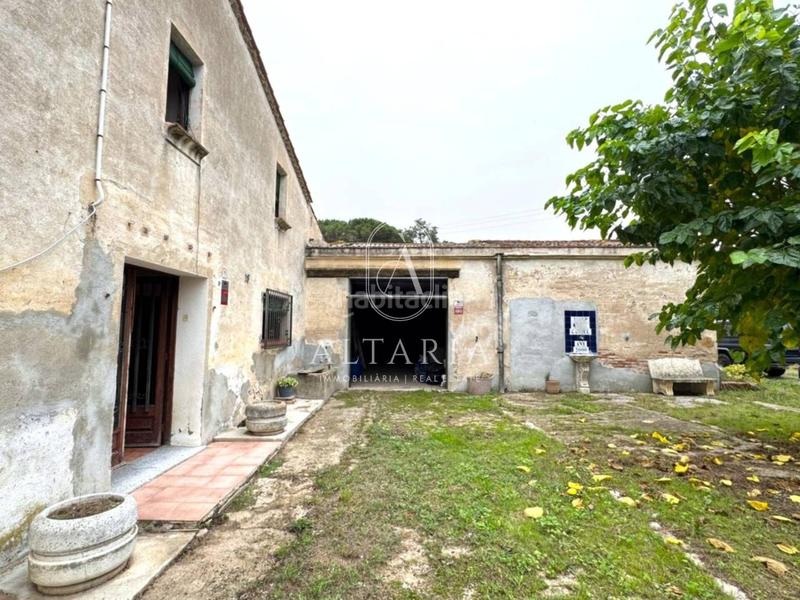 Foto 764bd8a1-ab48-43d0-8dd0-722b1cb67483. Casale con parcheggio in Tordera Tordera