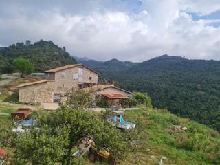 Country house in Olvan. Masia con espectaculares vistas