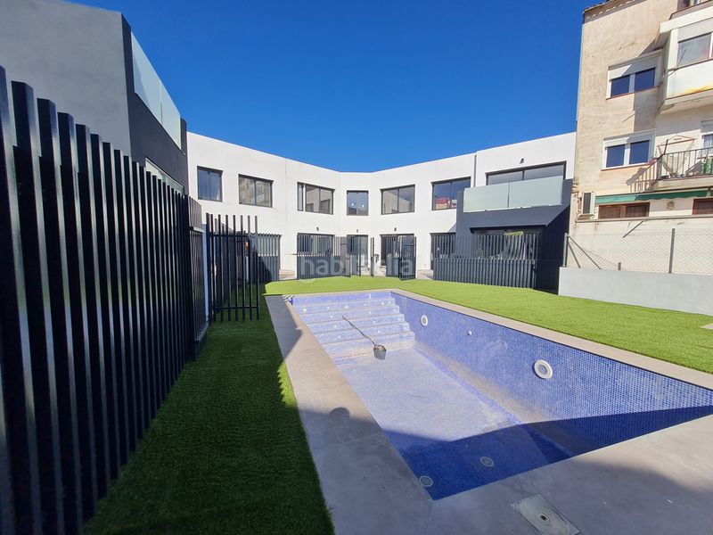 Foto 1b728278-7a9c-4830-9997-bae2453623fa. Casa adossada amb calefacció aparcament piscina a Artés