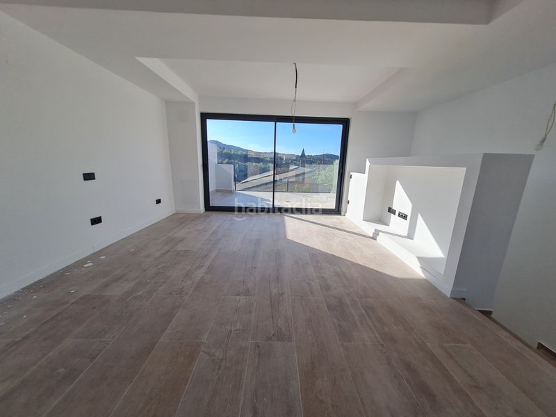 Foto 0b86f089-477d-4395-a535-e6cfe433b474. Casa adossada amb calefacció aparcament a Puig-reig