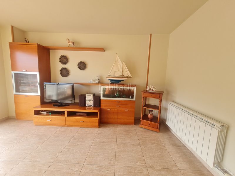 Foto 7e492533-1587-4b24-82b8-ae6a2323420d. Casa a schiera in carrer tarragona 38 in Puig-reig