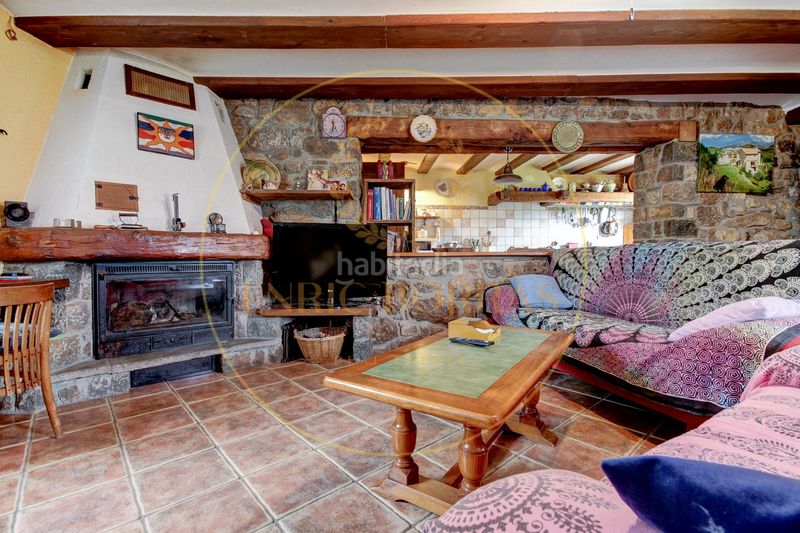 Foto 1bec0208-e430-4e51-96f8-ef9ab5c7df05. Masia a la rambla 2 a Dreta de l´Eixample Barcelona